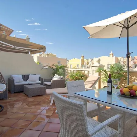 Feel At Home! Two Level With 2 Terraces And Swimming Pool *