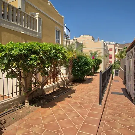 Apartment Feel At Home! Two Level With 2 Terraces And Swimming Pool *